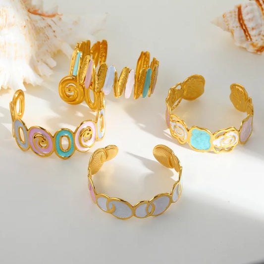 8K Gold Plated Enamel Geometric Round Bracelet