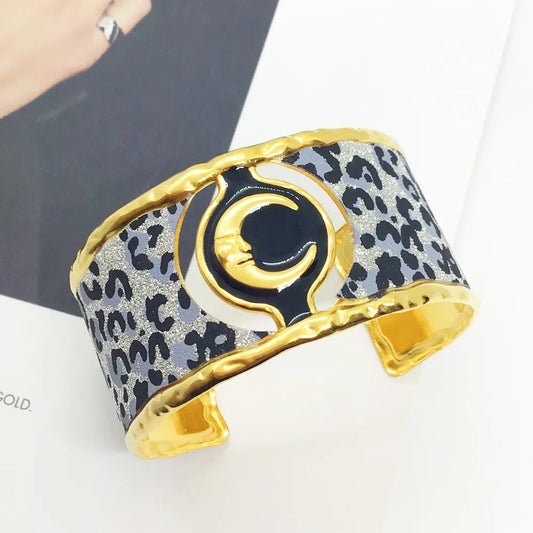 18K gold plated Sand-Faced Crescent Wide-Bracelet