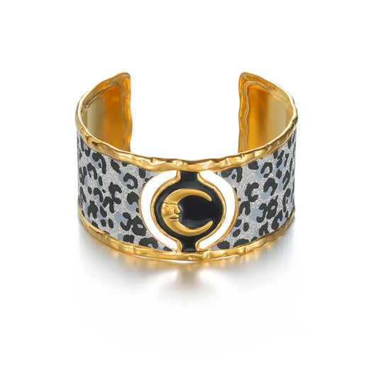 18K gold plated Sand-Faced Crescent Wide-Bracelet